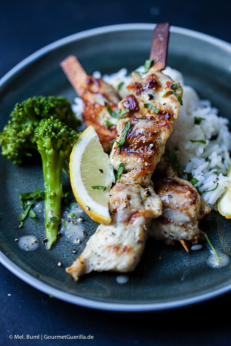 Grilled lemon chicken skewers | GourmetGuerilla.com