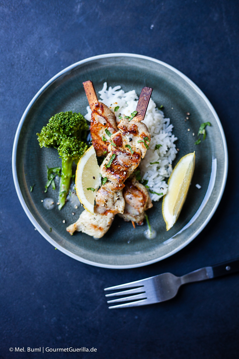 Grilled lemon chicken skewers | GourmetGuerilla.com